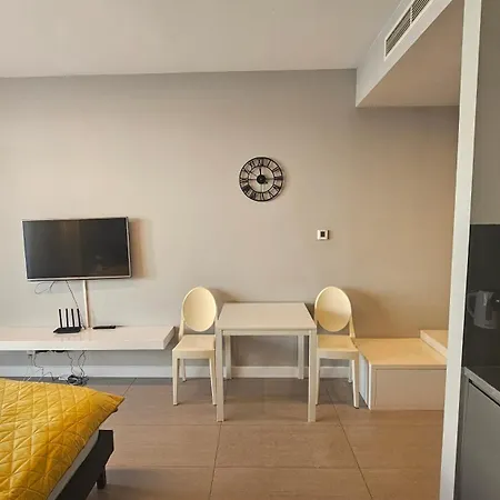 Ovo Od Dziedzinca Apartman Wrocław